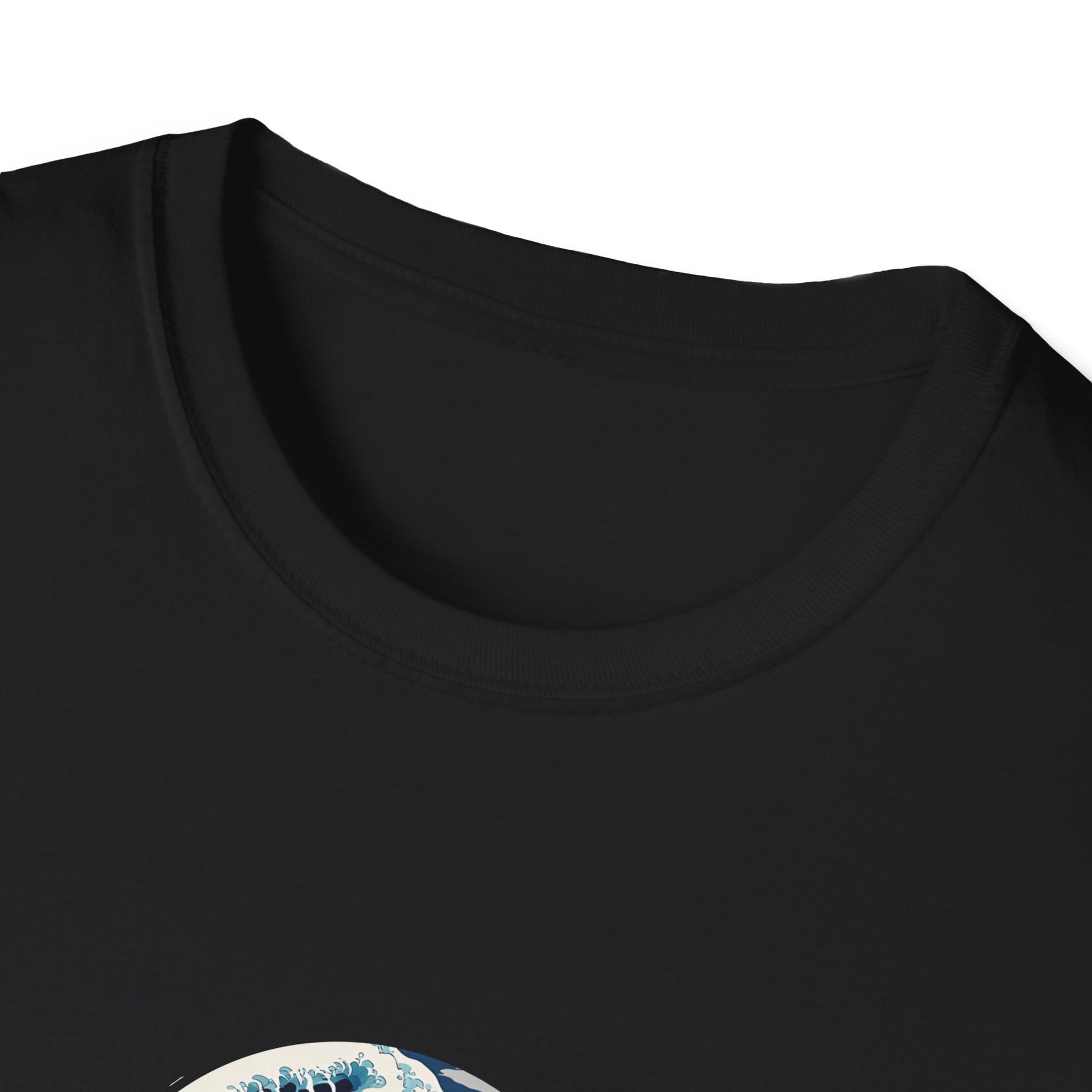 Stylish Unisex T-Shirt with Wave Art Design, Casual Tee, Gift for Ocean [...]