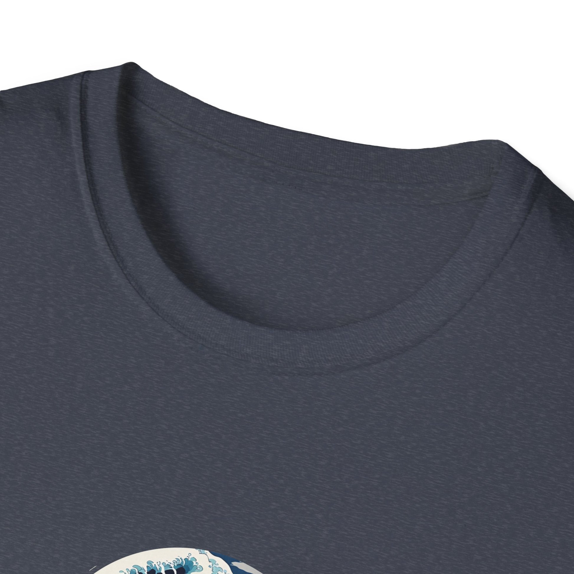 Stylish Unisex T-Shirt with Wave Art Design, Casual Tee, Gift for Ocean [...]